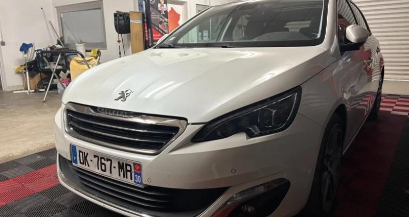 Peugeot 308 GENERATION-II 1.2 PURETECH 130 FELINE EAT BVA START-STOP 2014 - photo n°3 Peugeot 308 GENERATION-II 1.2 PURETECH 130 FELINE EAT BVA START-STOP  occasion à APT - photo n°3