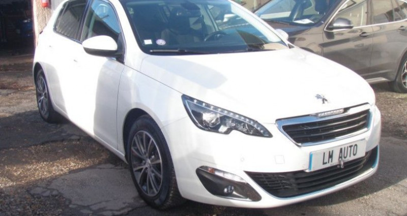 Peugeot 308 II 1.2 PURETECH 130 S&S ALLURE 5P 2017 - photo n°3 Peugeot 308 II 1.2 PURETECH 130 S&S ALLURE 5P  occasion à GAGNY - photo n°3