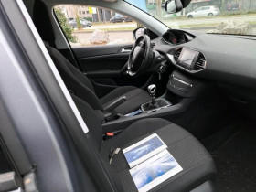 Peugeot 308 PureTech 110ch  BVM  occasion  Beaupuy - photo n5