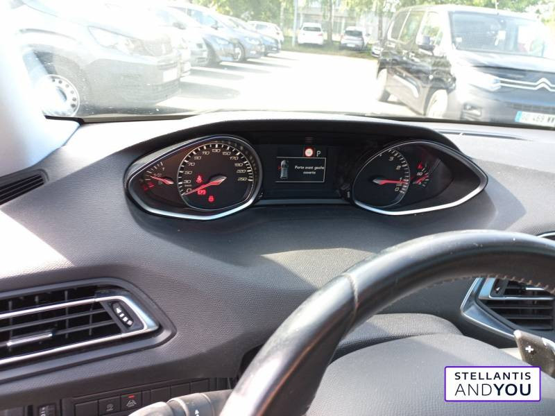 Peugeot 308 PureTech 130ch S&S EAT8 Allure  occasion  VILLENEUVE D'ASCQ - photo n2
