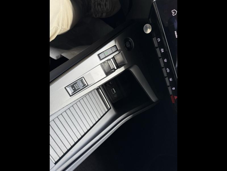 Peugeot 408 Hybrid 136ch Allure e-DCS6  occasion  Vert-Saint-Denis - photo n19