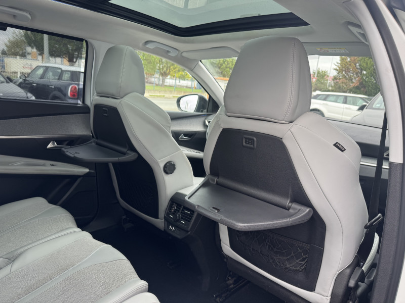 Peugeot 5008 1.2 PURETECH 130 CH ALLURE S&S EAT6 2018 - photo n°13 Peugeot 5008 1.2 PURETECH 130 CH ALLURE S&S EAT6  occasion à Colomiers - photo n°13