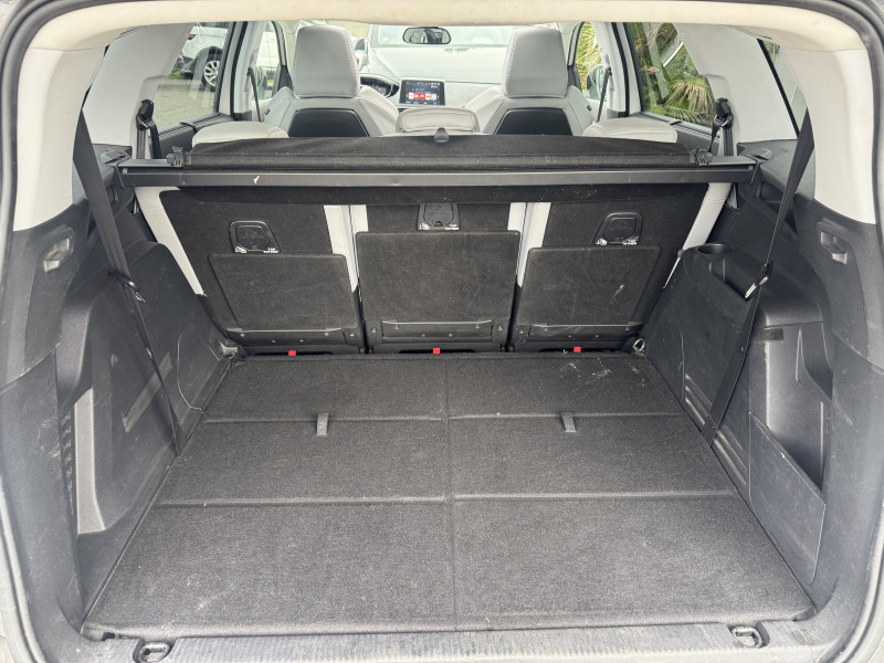 Peugeot 5008 1.2 PURETECH 130 CH ALLURE S&S EAT6 2018 - photo n°5 Peugeot 5008 1.2 PURETECH 130 CH ALLURE S&S EAT6  occasion à Colomiers - photo n°5