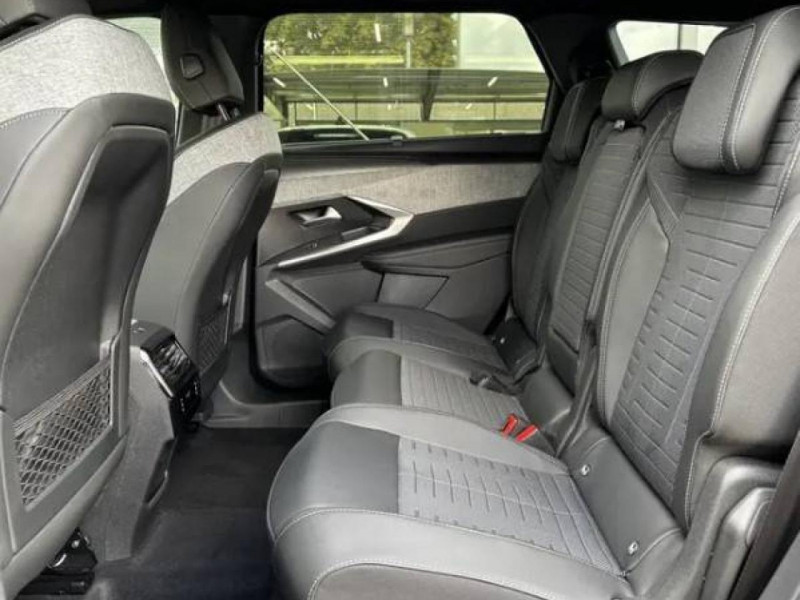 Peugeot 5008 1.2i Hybrid 136 e-DCS6 GT -22% 2025 - photo n°12 Peugeot 5008 1.2i Hybrid 136 e-DCS6 GT -22%  occasion à Arcangues - photo n°12