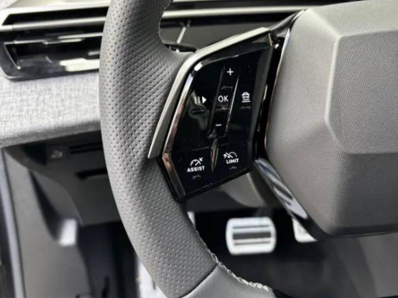 Peugeot 5008 1.2i Hybrid 136 e-DCS6 GT -22% 2025 - photo n°8 Peugeot 5008 1.2i Hybrid 136 e-DCS6 GT -22%  occasion à Arcangues - photo n°8
