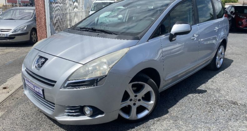 Peugeot 5008 1.6 HDi 110ch BVM6 Premium 5pl