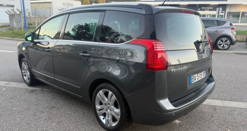 Peugeot 5008 1.6 HDI 112 Premium Pack 7 Places 2010 - photo n°2 Peugeot 5008 1.6 HDI 112 Premium Pack 7 Places  occasion à SAINT MARTIN D'HERES - photo n°2