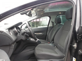 Peugeot 5008 1.6 HDI115 FAP ALLURE 7PL  occasion � Toulouse - photo n�6