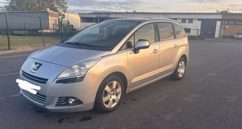 Peugeot 5008 1.6 HDi115 FAP Family II 7pl