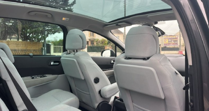 Peugeot 5008 1.6 THP 156ch BVA ALLURE 7pl 2012 - photo n°7 Peugeot 5008 1.6 THP 156ch BVA ALLURE 7pl  occasion à SARCELLES - photo n°7