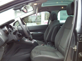 Peugeot 5008 2.0 HDI FAP ALLURE 5PL  occasion  Toulouse - photo n11