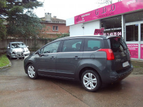 Peugeot 5008 2.0 HDI FAP ALLURE 5PL  occasion  Toulouse - photo n5
