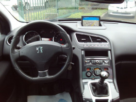 Peugeot 5008 2.0 HDI FAP ALLURE 5PL  occasion � Toulouse - photo n�9