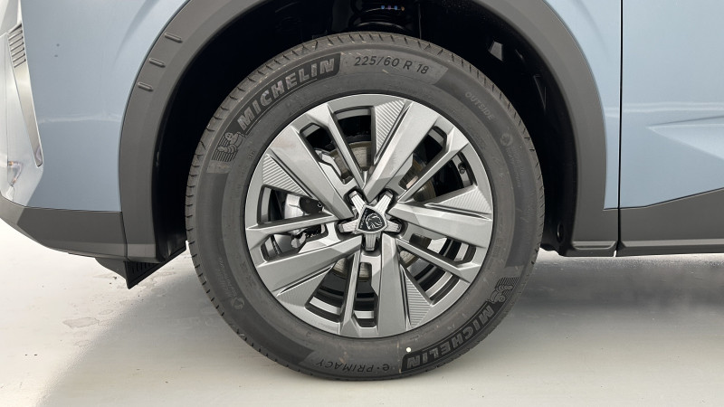 Peugeot 5008 5008 1.2 Hybrid 145ch Allure e-DCS6 2025 - photo n°13 Peugeot 5008 5008 1.2 Hybrid 145ch Allure e-DCS6  occasion à SAINT-GREGOIRE - photo n°13