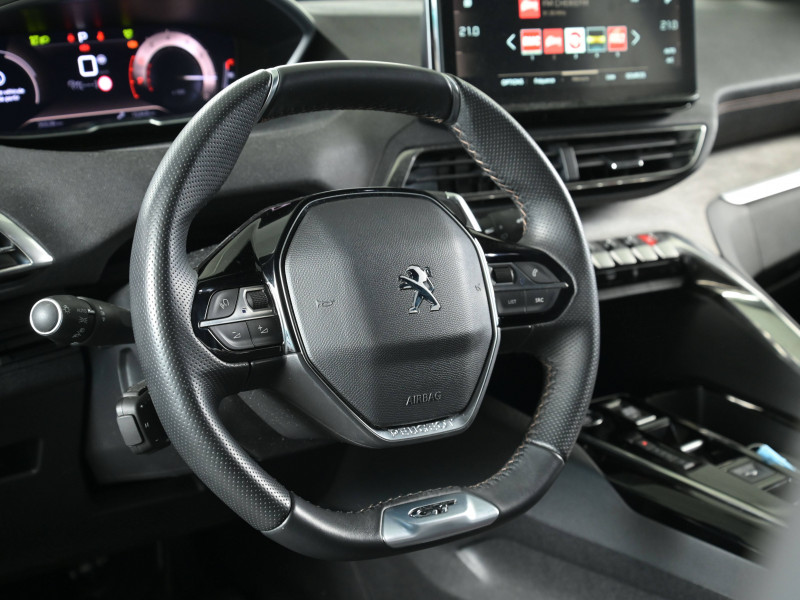 Peugeot 5008 5008 PureTech 130ch S&S EAT8  occasion à CHAMBLY - photo n°9