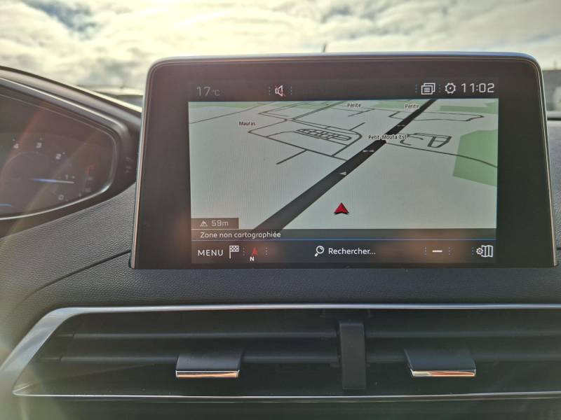 Peugeot 5008 BlueHDi 130ch S&S EAT8 Active Business 2018 - photo n°18 Peugeot 5008 BlueHDi 130ch S&S EAT8 Active Business  occasion à Langon - photo n°18