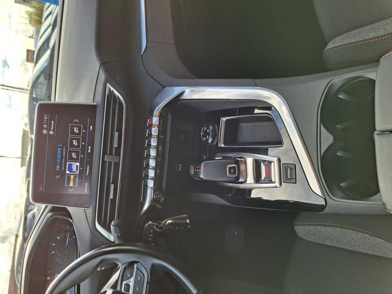 Peugeot 5008 BlueHDi 130ch S&S EAT8 Active Business 2018 - photo n°16 Peugeot 5008 BlueHDi 130ch S&S EAT8 Active Business  occasion à Langon - photo n°16