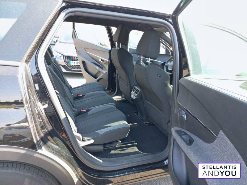 Peugeot 5008 BlueHDi 130ch S&S EAT8 Active Pack  occasion  VILLENEUVE D'ASCQ - photo n6