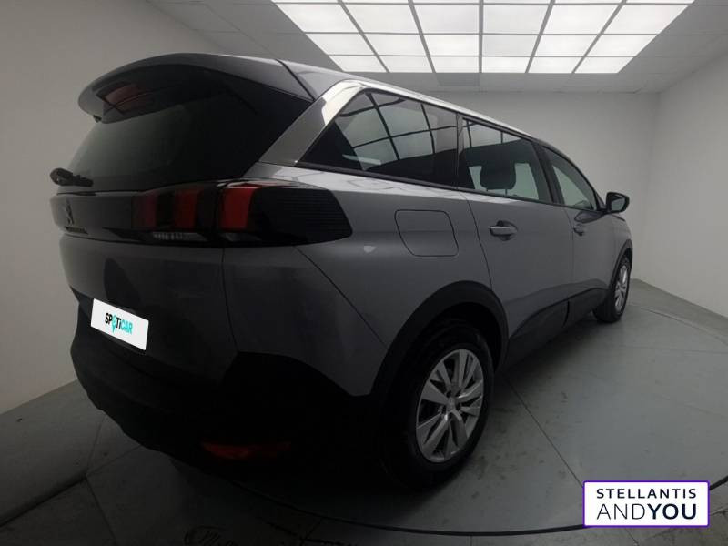 Peugeot 5008 Hybrid 136 e-DCS6 Active Pack  occasion à ST MITRE LES REMPARTS - photo n°5