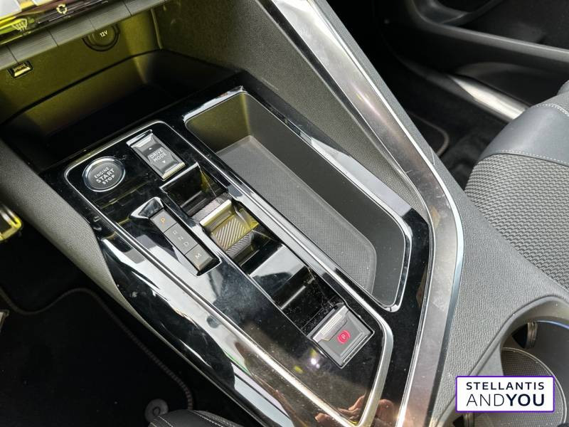 Peugeot 5008 Hybrid 136 e-DCS6 GT  occasion  NANTERRE - photo n3