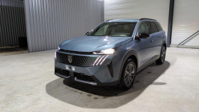 Peugeot 5008 Hybrid 145 bva e-dcs6 7pl allure  + pack panoramic navigatio  occasion � Ganges - photo n�2
