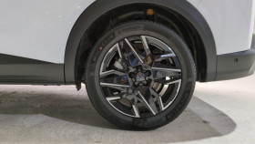 Peugeot 5008 Hybrid 145 ch bva e-dcs6 7pl gt + pack vision 360 & drive as  occasion � Ganges - photo n�7