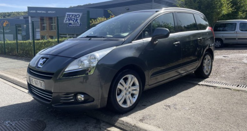 Peugeot 5008 Premium 2.0 HDi 150CH