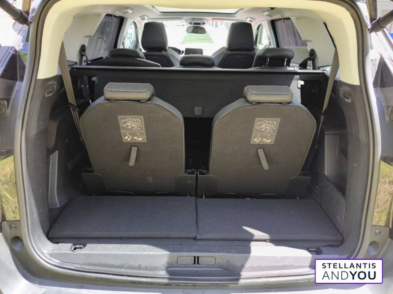 Peugeot 5008 PureTech 130ch S&S BVM6 Allure  occasion  PANTIN - photo n6