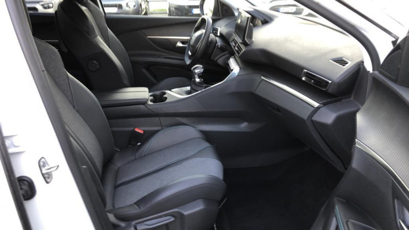 Peugeot 5008 PureTech 130ch S&S BVM6 Allure  occasion à Frontignan - photo n°9