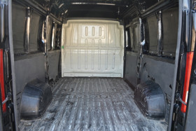 Peugeot Boxer 330 L2H2 2.2 BLUEHDI S&S 140CH PREMIUM  occasion  Toulouse - photo n8