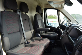 Peugeot Boxer 330 L2H2 2.2 BLUEHDI S&S 140CH PREMIUM  occasion  Toulouse - photo n7