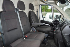 Peugeot Boxer 333 L3H2 2.2 BLUEHDI S&S 165CH ASPHALT  occasion  Toulouse - photo n11