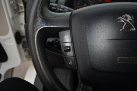 Peugeot Boxer 335 L2H2 2.0 BLUEHDI 160 S&S PREMIUM  occasion � Toulouse - photo n�17