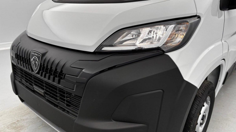 Peugeot Boxer BOXER FGN TOLE 3.3 T L2H2 140 S S BVM6 2025 - photo n°13 Peugeot Boxer BOXER FGN TOLE 3.3 T L2H2 140 S S BVM6  occasion à SAINT-GREGOIRE - photo n°13