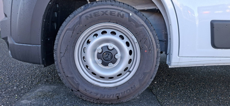 Peugeot Boxer BOXER FGN TOLE 3.5 T L2H2 140 S&S BVA8  4p 2025 - photo n°14 Peugeot Boxer BOXER FGN TOLE 3.5 T L2H2 140 S&S BVA8  4p  occasion à Aire sur Adour - photo n°14