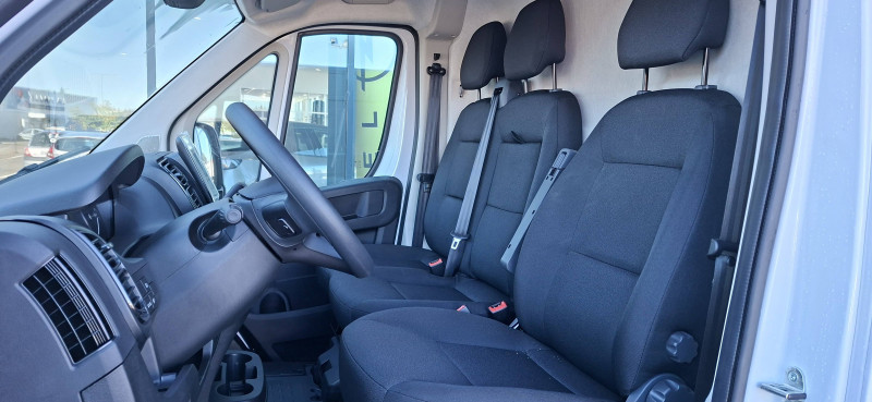 Peugeot Boxer BOXER FGN TOLE 3.5 T L2H2 140 S&S BVA8  4p 2025 - photo n°9 Peugeot Boxer BOXER FGN TOLE 3.5 T L2H2 140 S&S BVA8  4p  occasion à Aire sur Adour - photo n°9