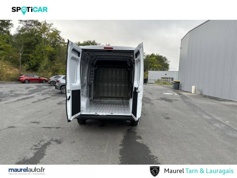Peugeot Boxer BOXER FGN TOLE 3.5 T L2H2 140 S&S BVM6  4p  - photo n°13 Peugeot Boxer BOXER FGN TOLE 3.5 T L2H2 140 S&S BVM6  4p  occasion à Castres - photo n°13