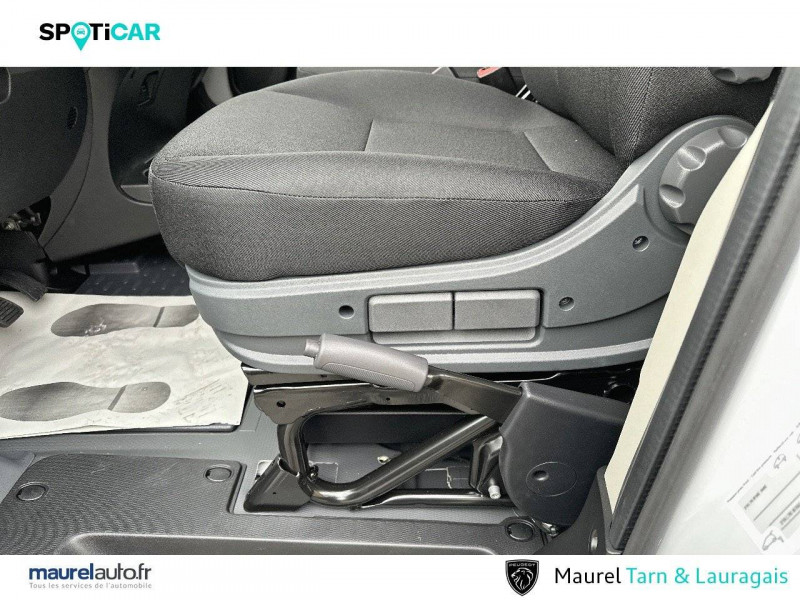 Peugeot Boxer BOXER FGN TOLE 3.5 T L2H2 140 S&S BVM6  4p  - photo n°16 Peugeot Boxer BOXER FGN TOLE 3.5 T L2H2 140 S&S BVM6  4p  occasion à Castres - photo n°16