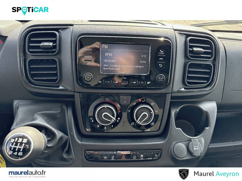 Peugeot Boxer BOXER FOURGON TOLE 3.3 T L2H2 140 S&S BVM6  4p  - photo n°13 Peugeot Boxer BOXER FOURGON TOLE 3.3 T L2H2 140 S&S BVM6  4p  occasion à Millau - photo n°13