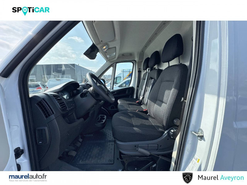 Peugeot Boxer BOXER FOURGON TOLE 3.3 T L2H2 140 S&S BVM6  4p  - photo n°10 Peugeot Boxer BOXER FOURGON TOLE 3.3 T L2H2 140 S&S BVM6  4p  occasion à Millau - photo n°10