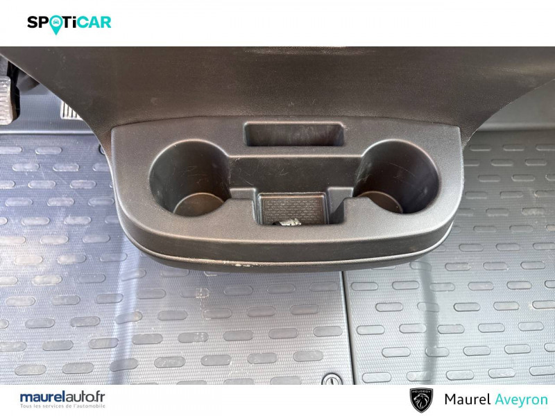 Peugeot Boxer BOXER FOURGON TOLE 3.3 T L2H2 140 S&S BVM6  4p  - photo n°15 Peugeot Boxer BOXER FOURGON TOLE 3.3 T L2H2 140 S&S BVM6  4p  occasion à Millau - photo n°15