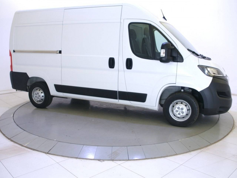 Peugeot Boxer FOURGON BOXER TOLE 3.3 T L2H2 BLUEHDI 140 S&S BVM6  occasion  LA ROCHE SUR YON - photo n4