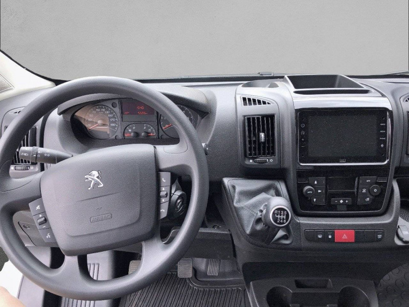 Peugeot Boxer FOURGON BOXER TOLE 3.3 T L2H2 BLUEHDI 140 S&S BVM6  occasion  BRESSUIRE - photo n8