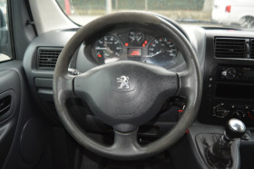 Peugeot Expert 2.0 HDI 98CH ACCESS COURT 9PL  occasion � Toulouse - photo n�17