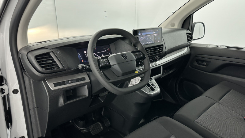 Peugeot Expert Expert III M 2.0 BlueHDi 145ch EAT8 2025 - photo n°6 Peugeot Expert Expert III M 2.0 BlueHDi 145ch EAT8  occasion à SAINT-GREGOIRE - photo n°6