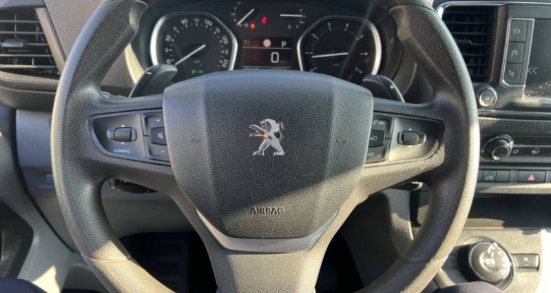 Peugeot Expert II VUL Long 2.0 Blue HDi 16V Fourgon EAT6 S&S 177 cv Boîte a 2017 - photo n°6 Peugeot Expert II VUL Long 2.0 Blue HDi 16V Fourgon EAT6 S&S 177 cv Boîte a  occasion à CAUDAN - photo n°6