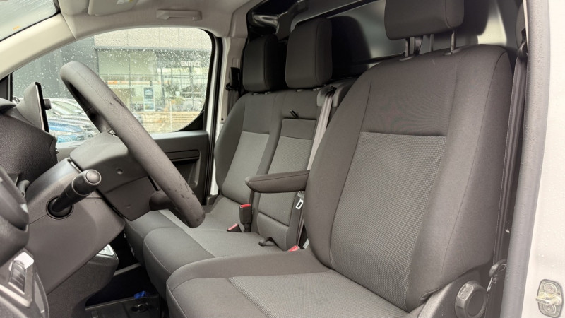 Peugeot Expert M 2.0 BLUEHDI 180CH S&S EAT8 2025 - photo n°11 Peugeot Expert M 2.0 BLUEHDI 180CH S&S EAT8  occasion à Albi - photo n°11