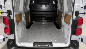 Peugeot Expert M bluehdi 145 bvm6 3pl + pack premium connect  occasion � Ganges - photo n�6