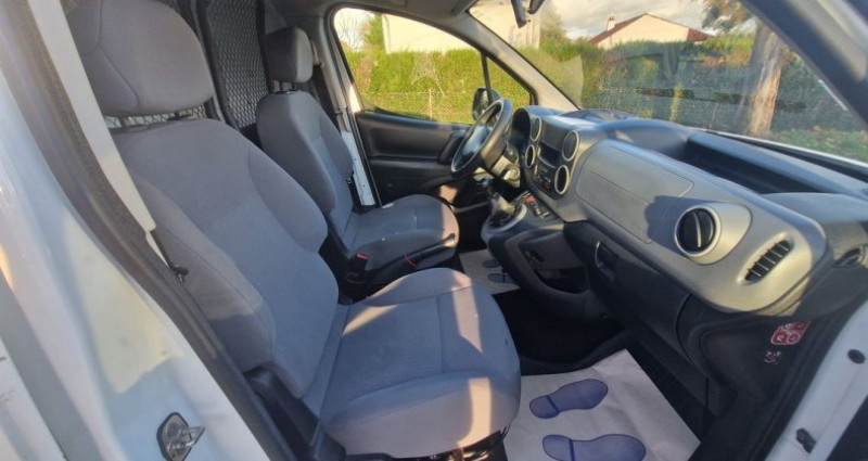 Peugeot Partner 1.6 HDi 90 CH - 2015 2015 - photo n°2 Peugeot Partner 1.6 HDi 90 CH - 2015  occasion à Montceau Les Mines - photo n°2