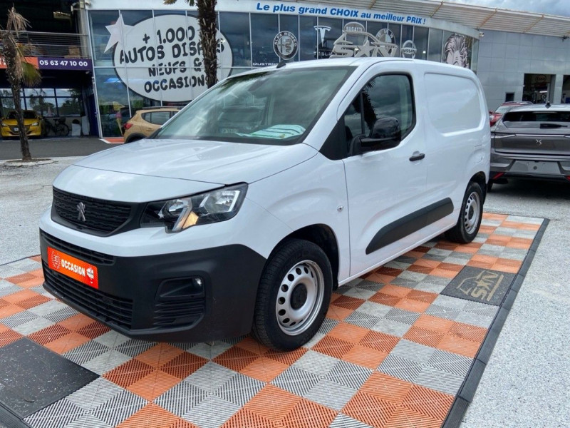 Peugeot Partner BlueHDi 130 EAT8 3 PL GPS Caméra Attelage 2024 - photo n°8 Peugeot Partner BlueHDi 130 EAT8 3 PL GPS Caméra Attelage  occasion à Saïx - photo n°8